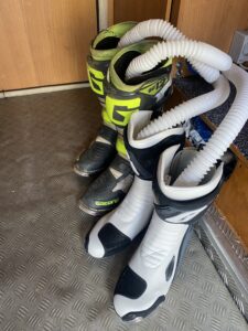 SHOE DRYER WITH MOTOCROSS BOOTS
